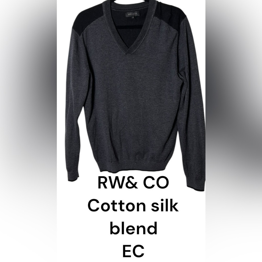 RW & CO Sweater ,unisex, XL ,silk ,cotton blend ,trim ,Vneck,PTP 22”-24”